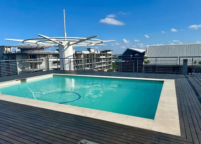 Blue And Grey Escape Central Umhlanga With Rooftop Views Sleeps 6